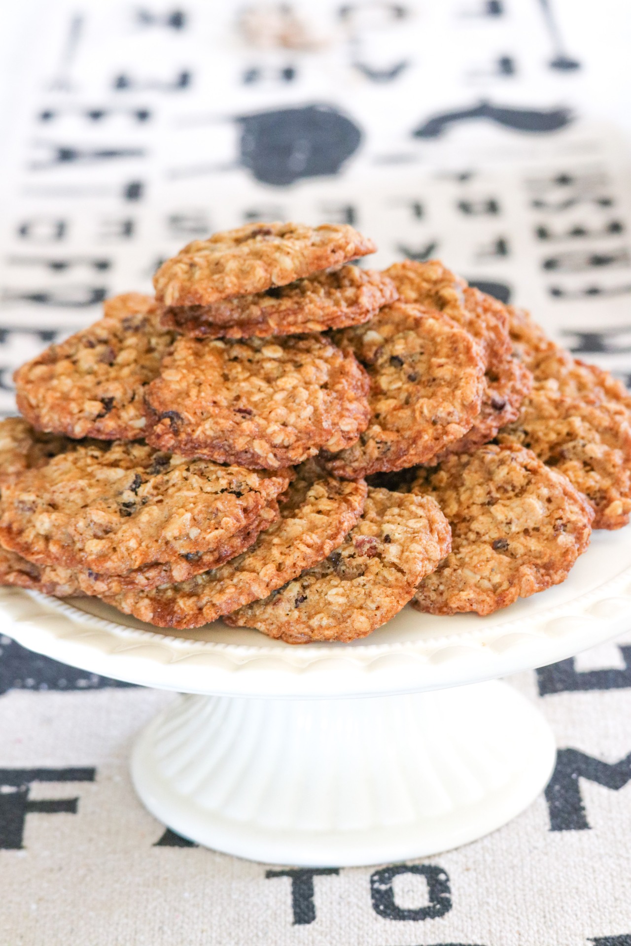 Pam Mae’s Killer Oatmeal-Raisin Cookies
